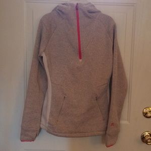 Avalanche hooded sweater